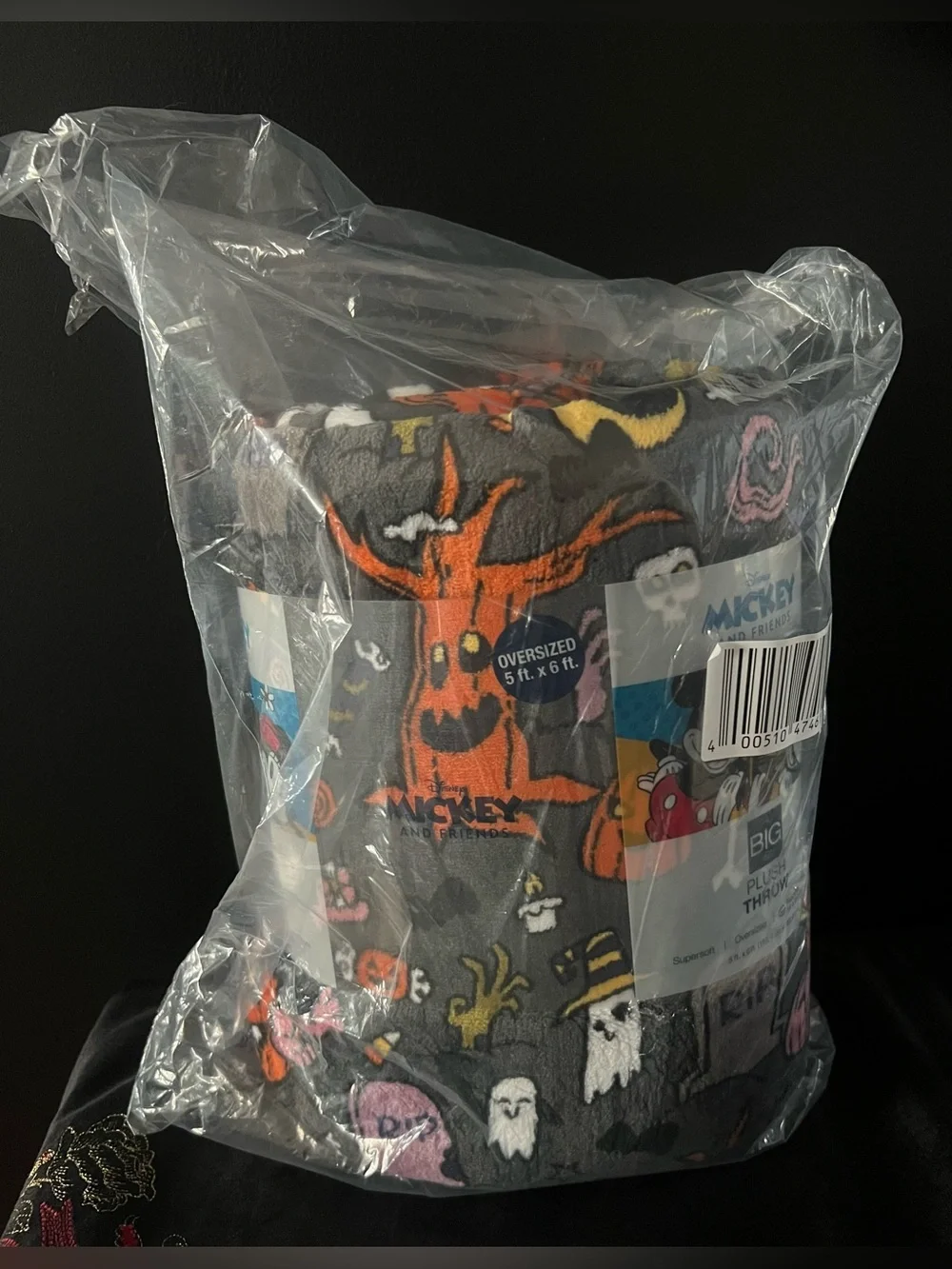NEW Disney Halloween Mickey & Friends Oversized Throw Blanket 5'x6’